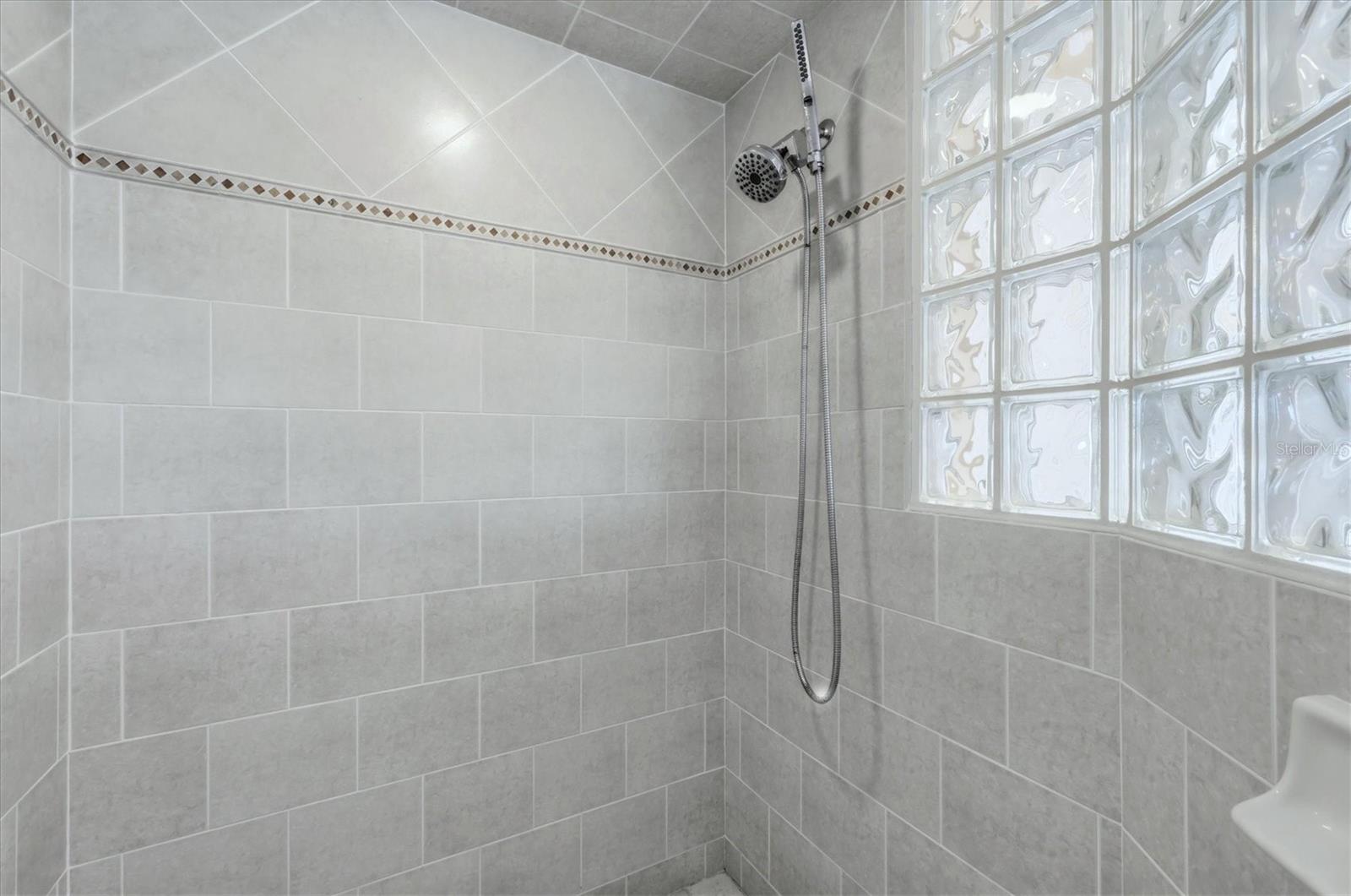 Image 32 of 53 For 22277 Priscilla Avenue