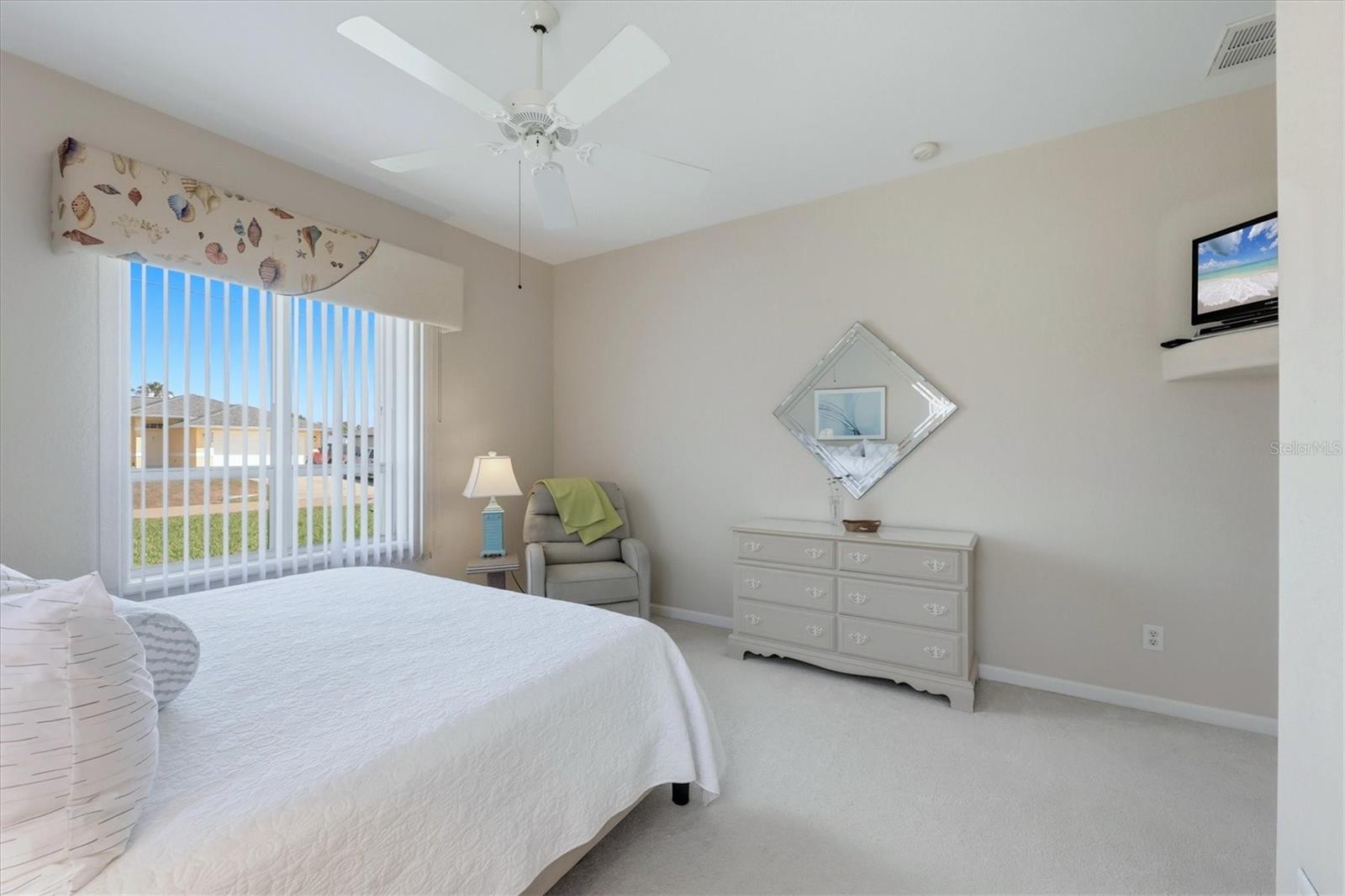 Image 34 of 53 For 22277 Priscilla Avenue