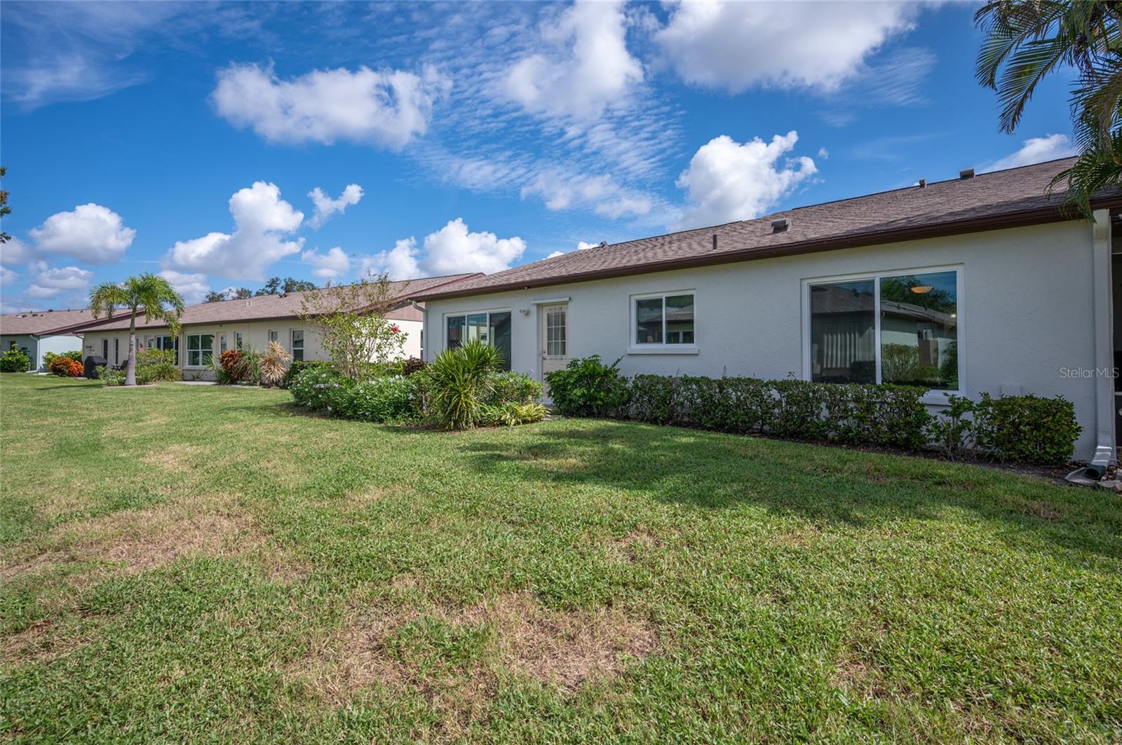 Image 29 of 48 For 660 Linden Drive