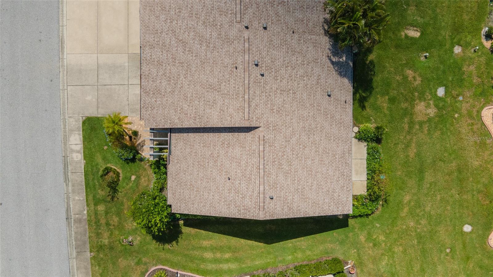 Image 40 of 48 For 660 Linden Drive