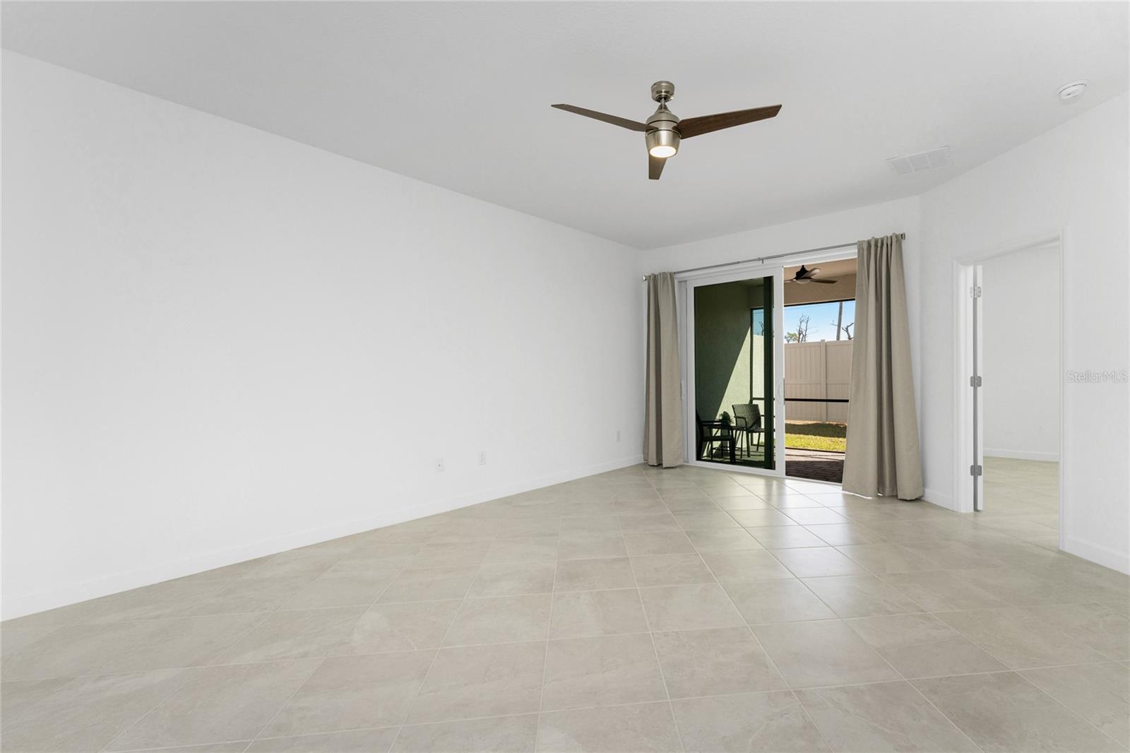 Image 14 of 55 For 8117 Shore Lake Drive