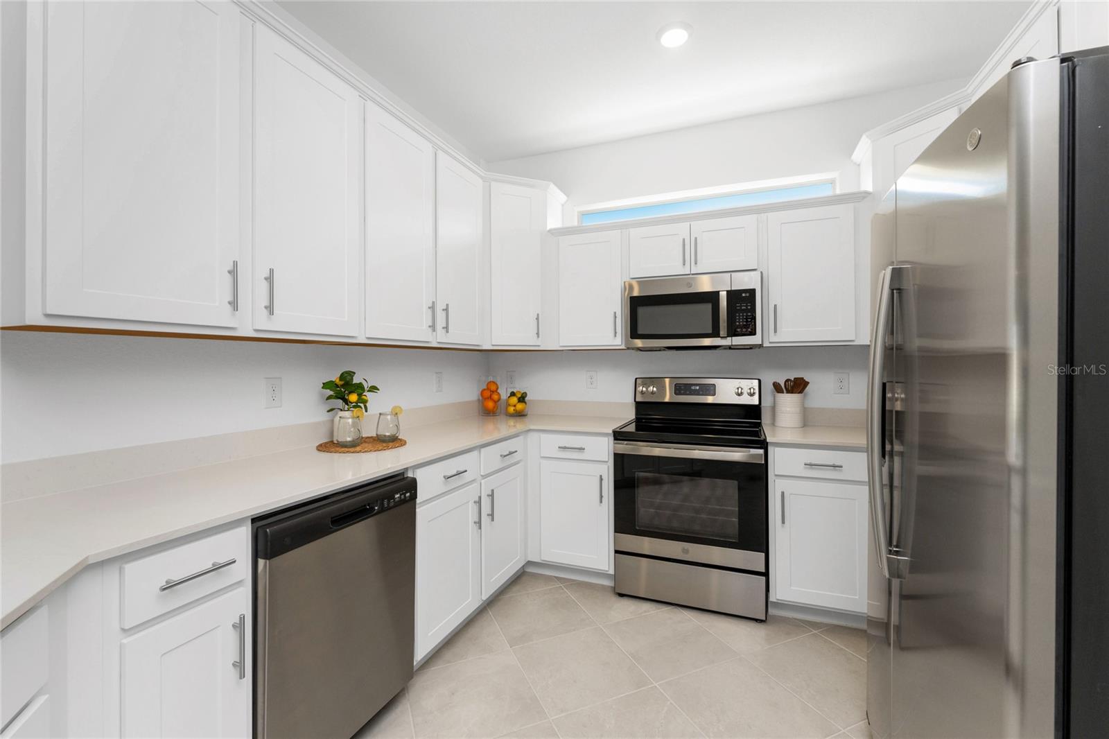 Image 19 of 55 For 8117 Shore Lake Drive