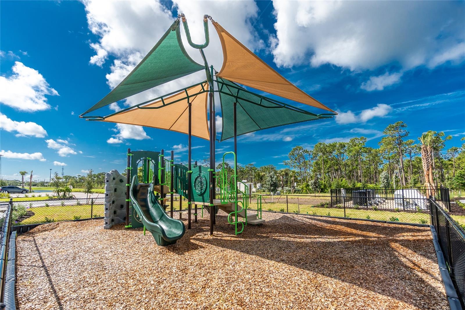 Image 42 of 55 For 8117 Shore Lake Drive