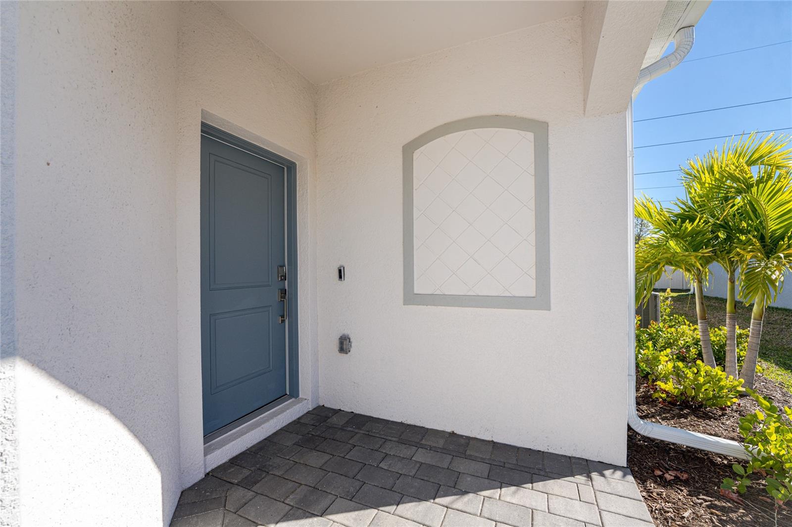 Image 8 of 55 For 8117 Shore Lake Drive