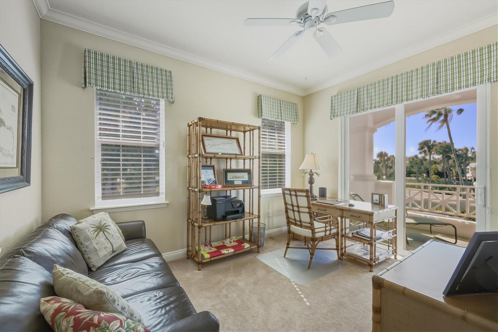 Image 25 of 56 For 767 Harbor Drive 1b