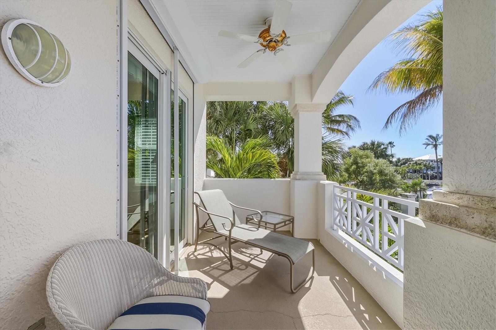 Image 27 of 56 For 767 Harbor Drive 1b