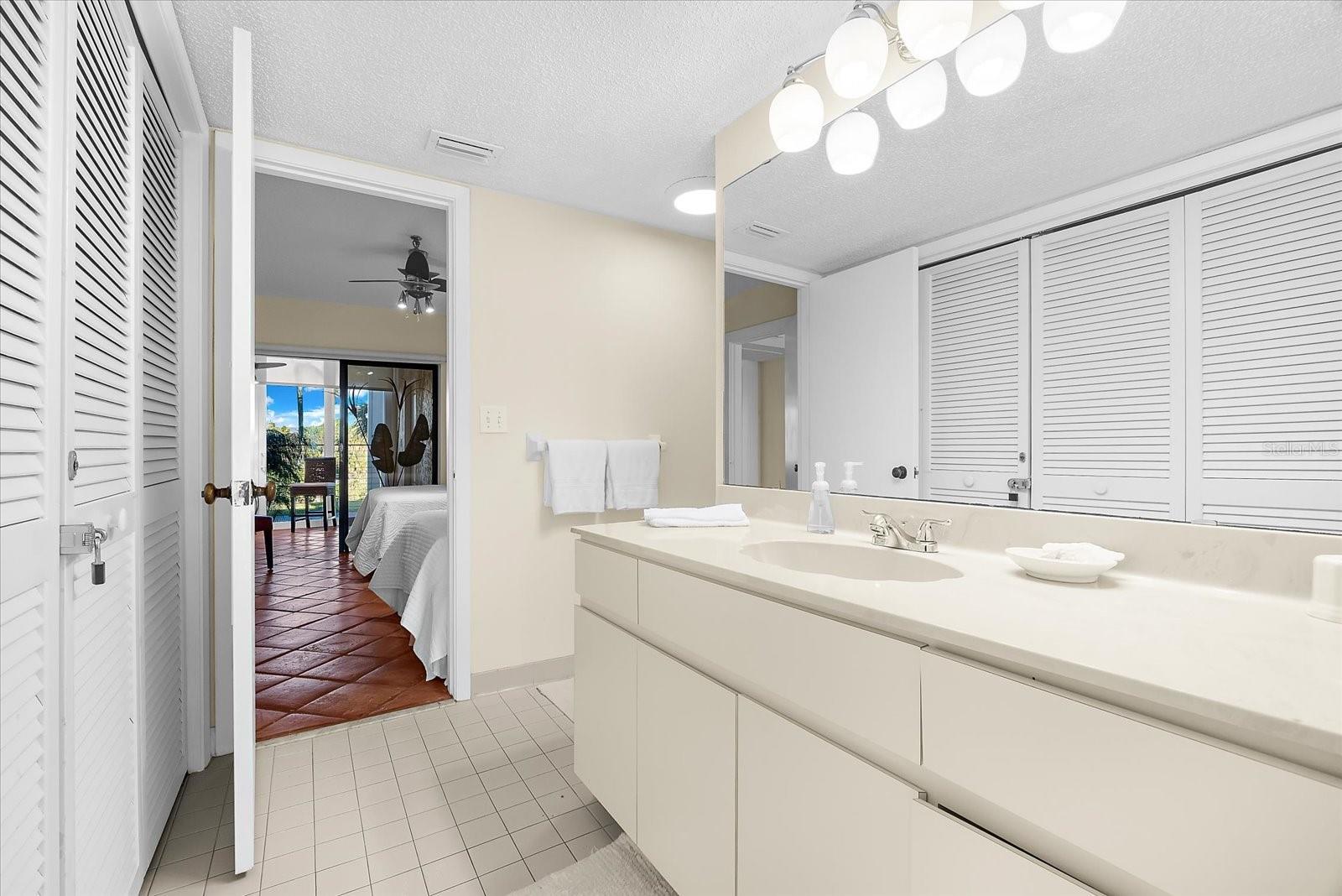 Image 29 of 61 For 5000 Gasparilla Road 13a