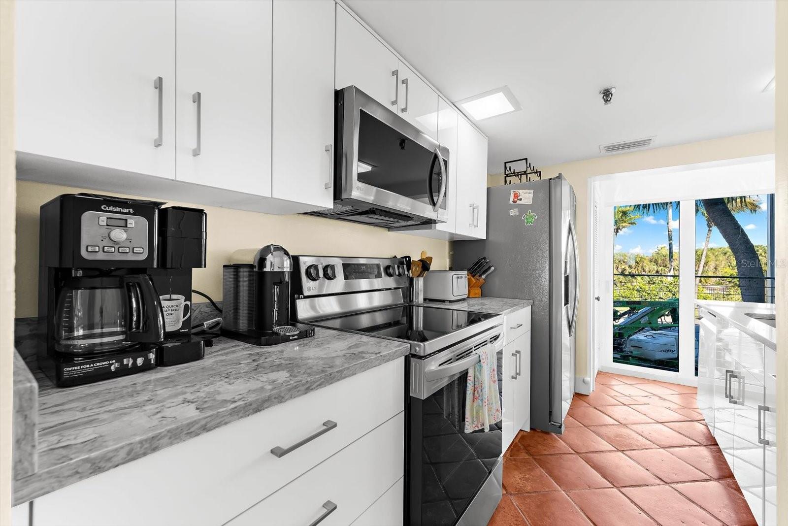 Image 7 of 61 For 5000 Gasparilla Road 13a