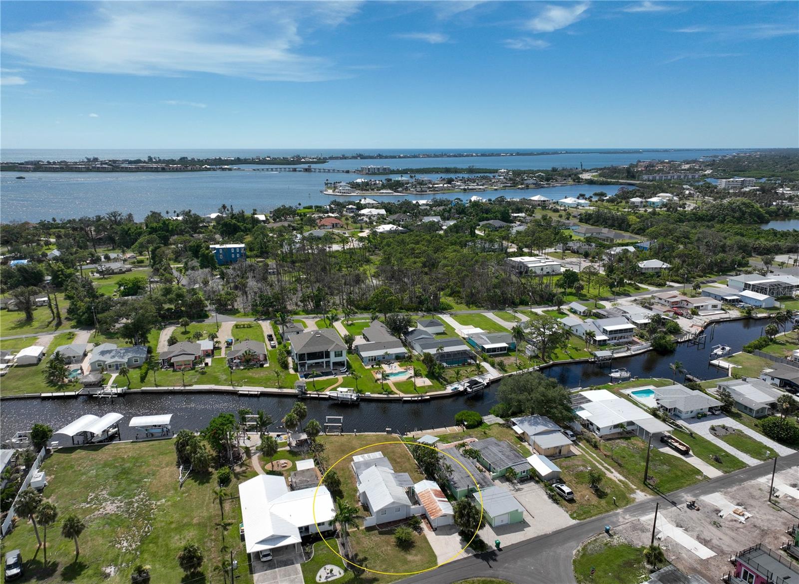 Image 11 of 15 For 1820 Winstan Avenue