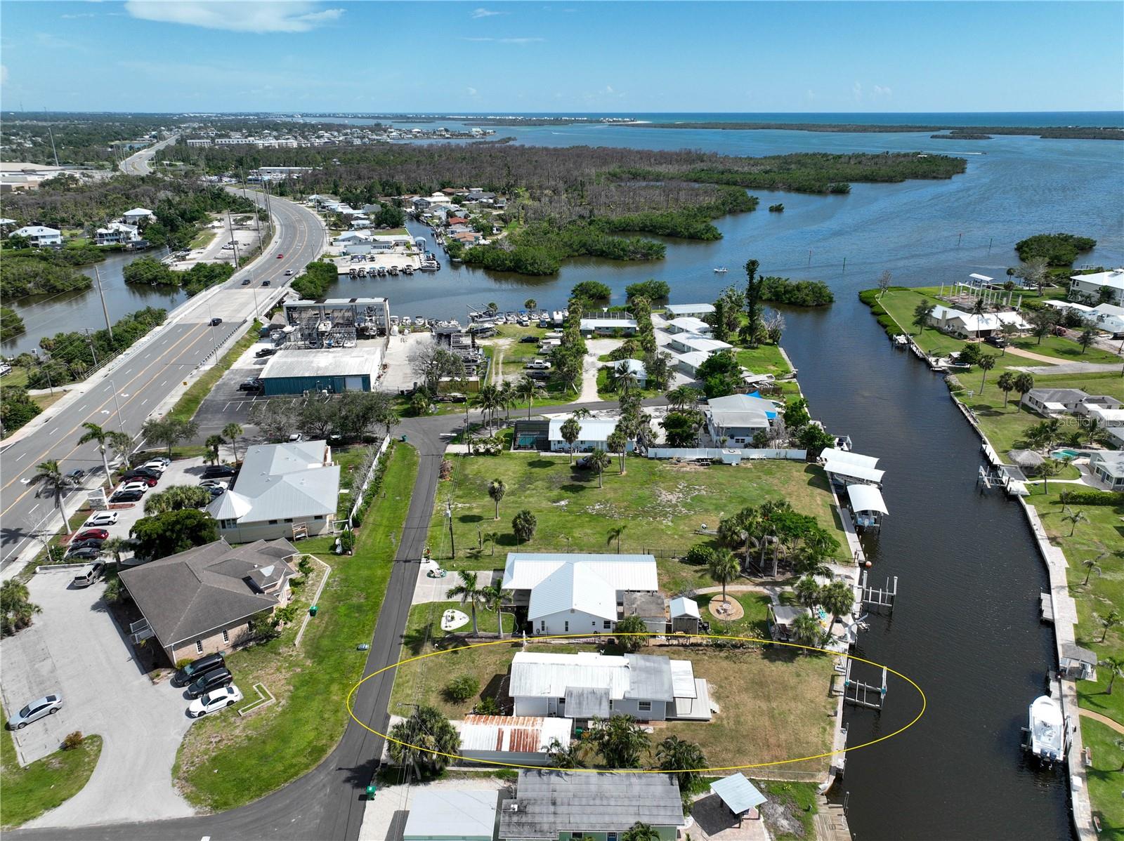 Image 12 of 15 For 1820 Winstan Avenue