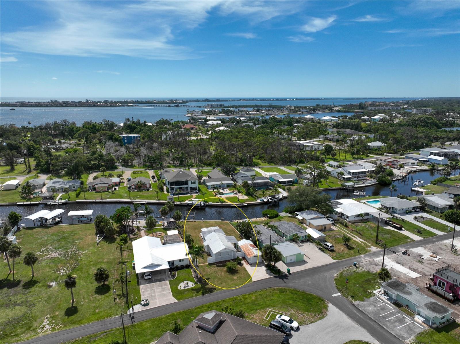 Image 9 of 15 For 1820 Winstan Avenue