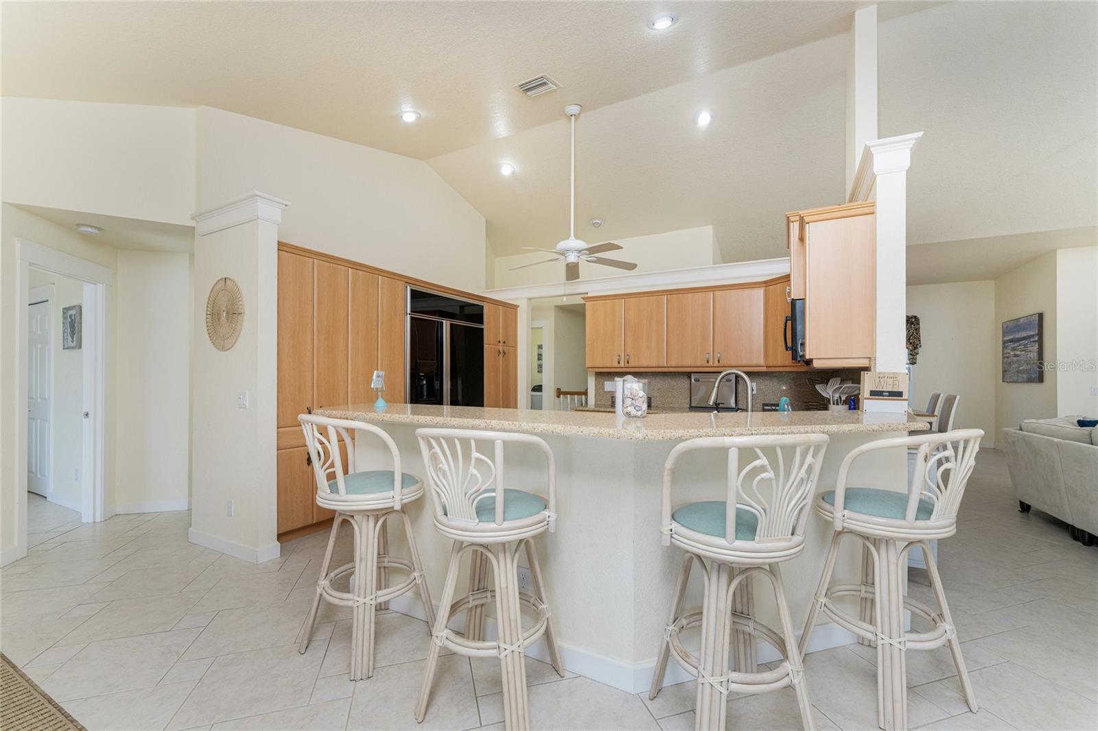 Image 10 of 70 For 4151 Beach Road