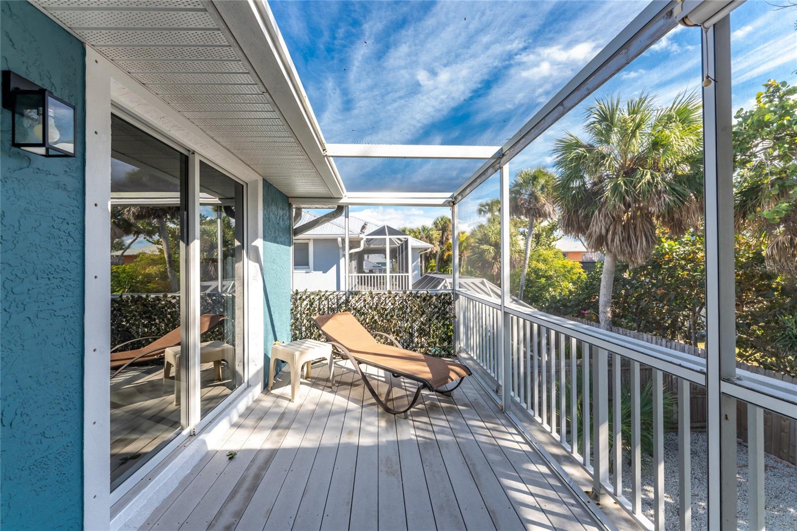 Image 17 of 70 For 4151 Beach Road