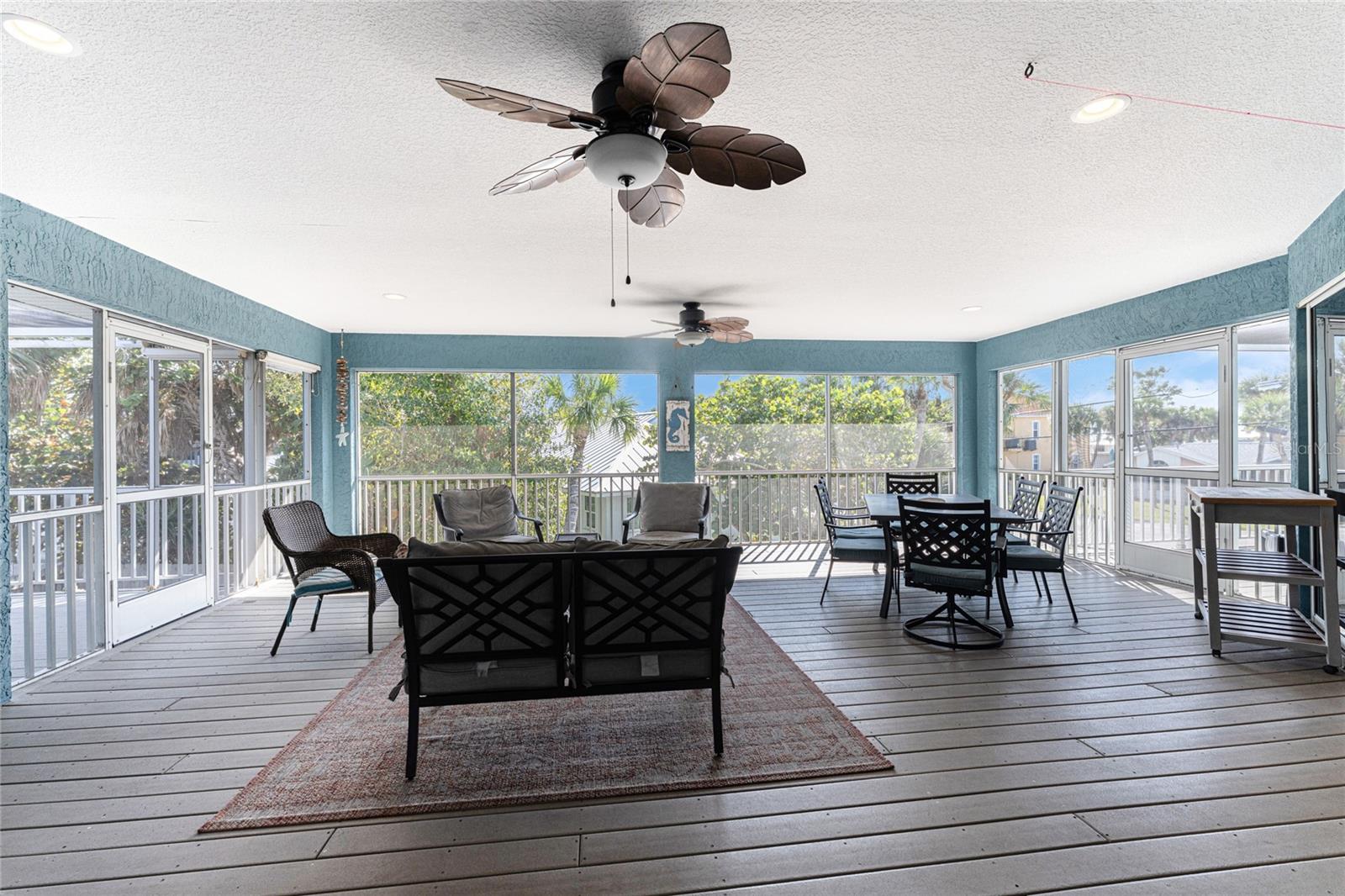 Image 29 of 70 For 4151 Beach Road