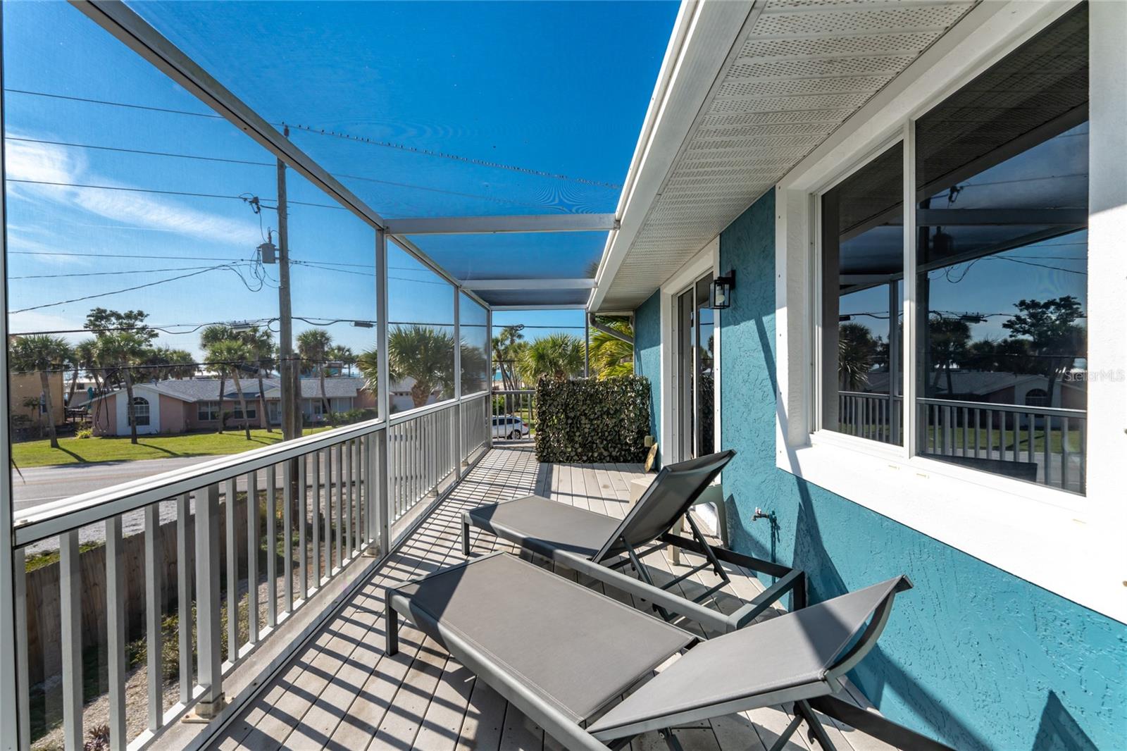 Image 34 of 70 For 4151 Beach Road