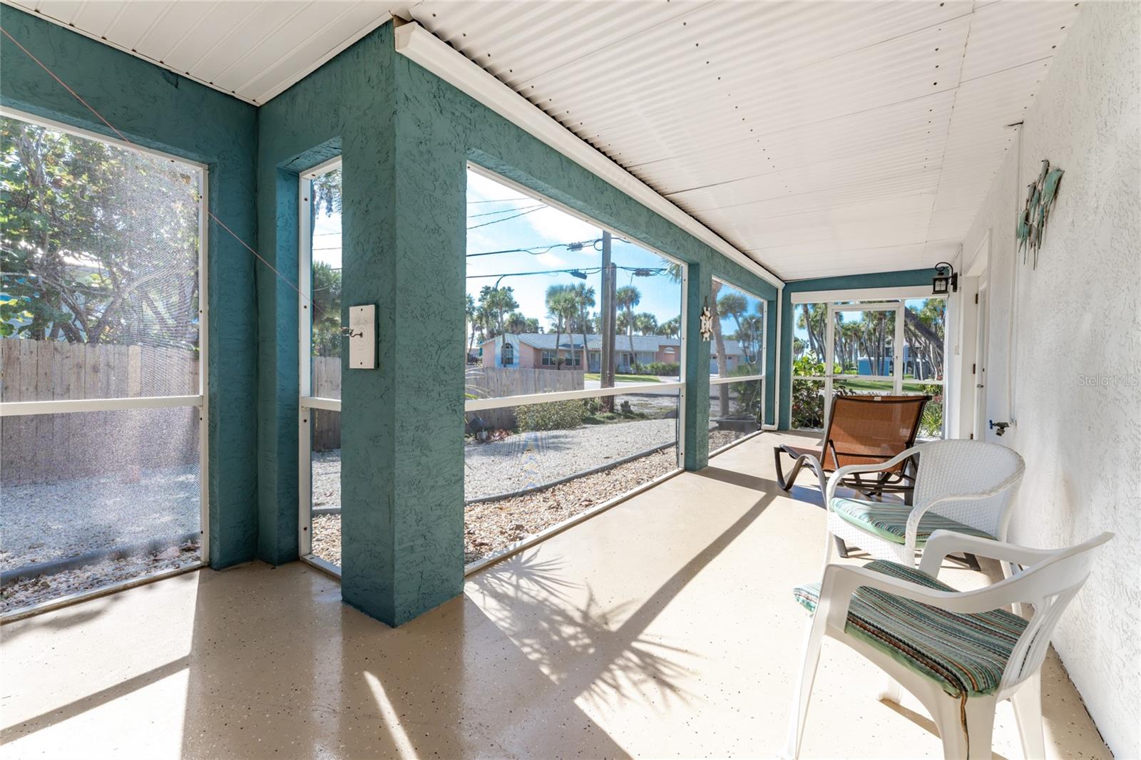 Image 60 of 70 For 4151 Beach Road