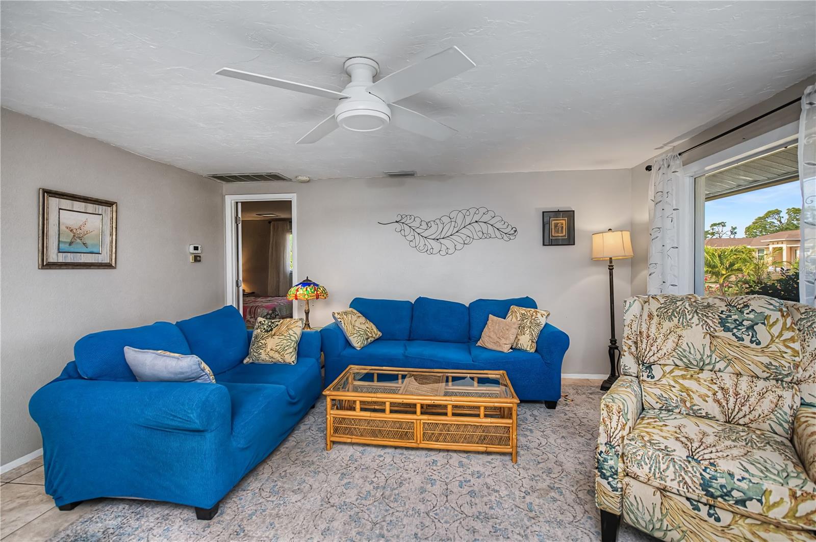 Image 24 of 75 For 236 Annapolis Lane