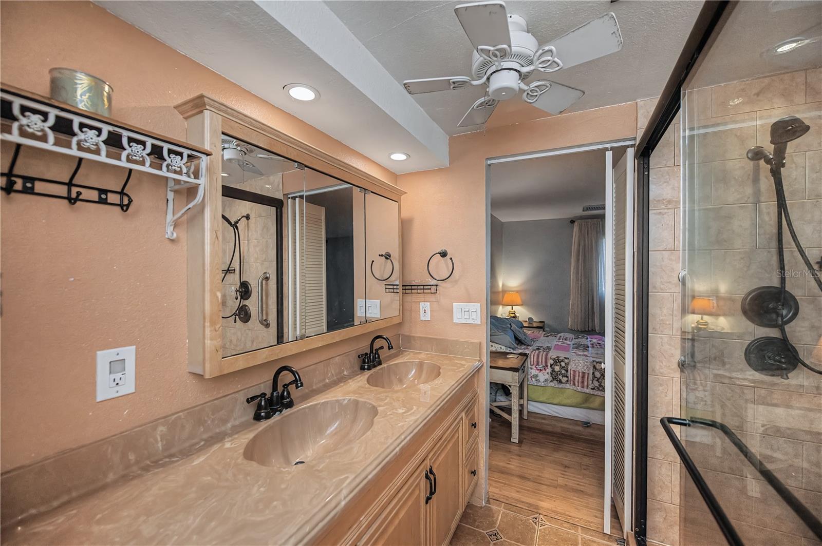 Image 39 of 75 For 236 Annapolis Lane