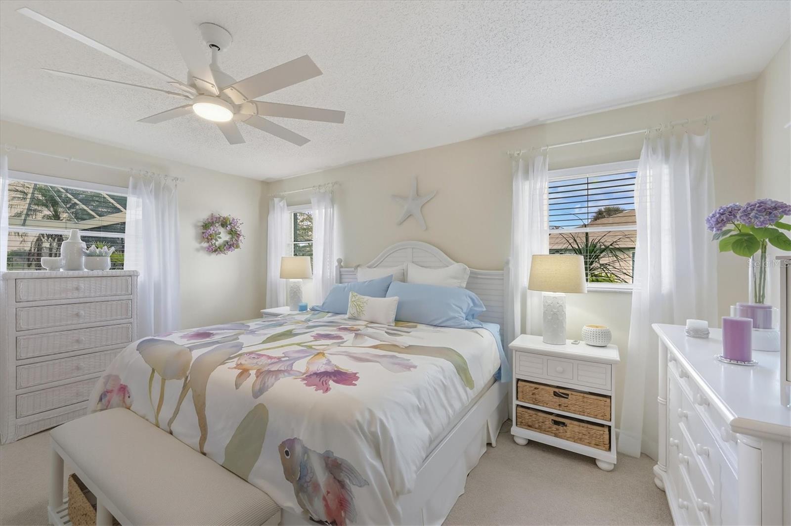 Image 25 of 56 For 12577 Kings Row