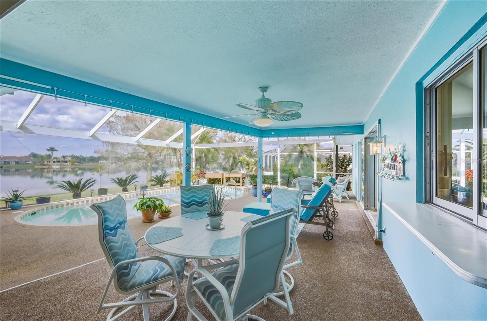 Image 35 of 56 For 12577 Kings Row