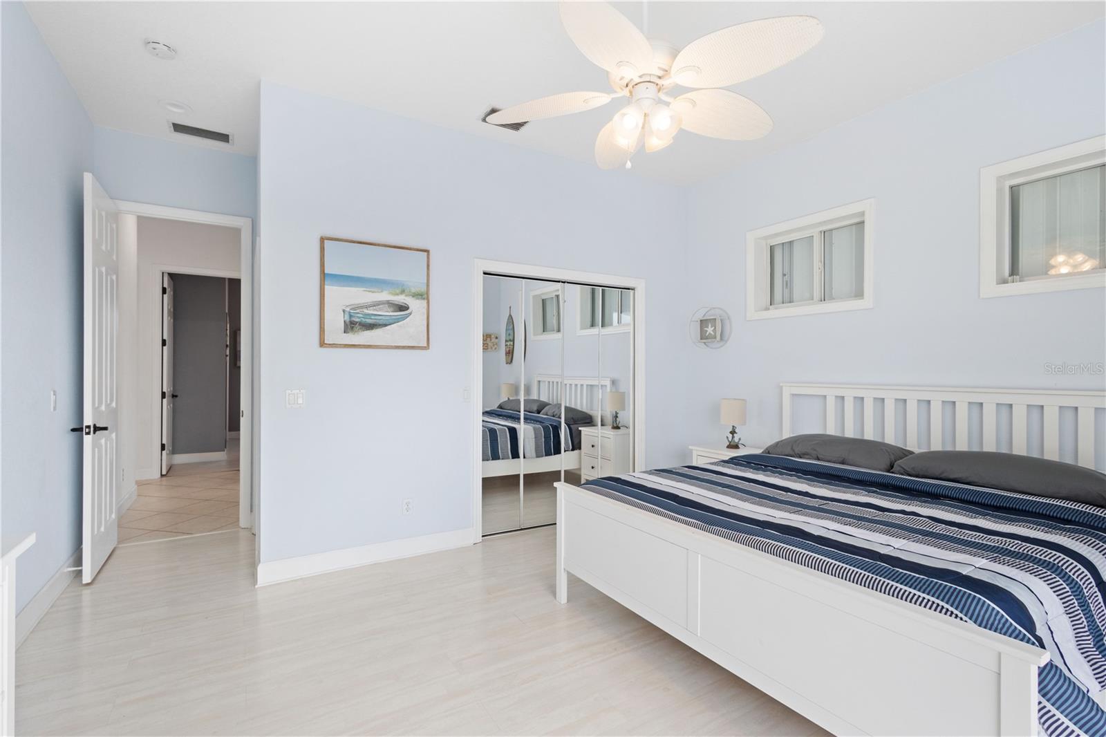 Image 16 of 47 For 1380 Aqua View Lane