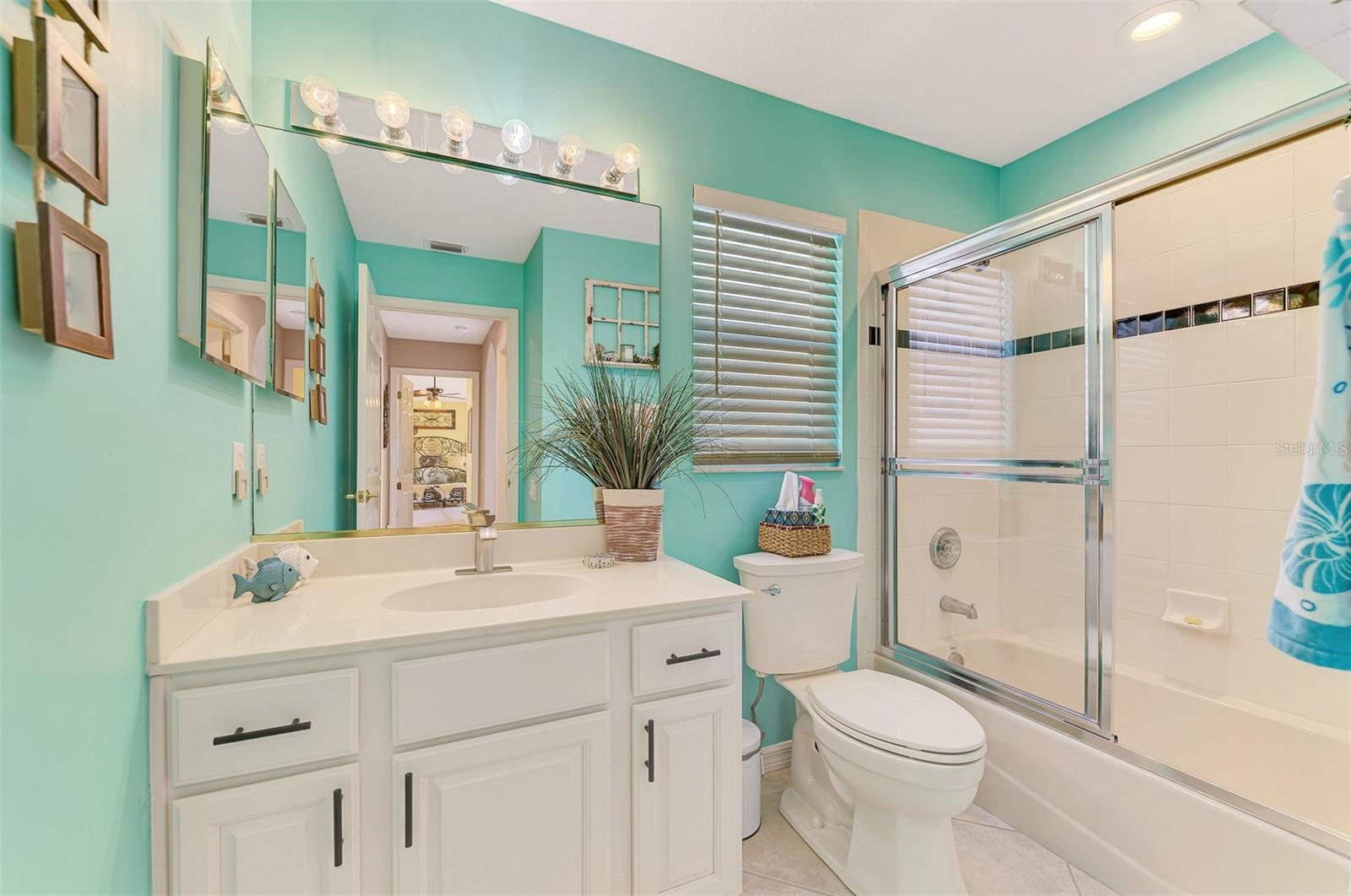 Image 47 of 87 For 335 Saint George Court 1