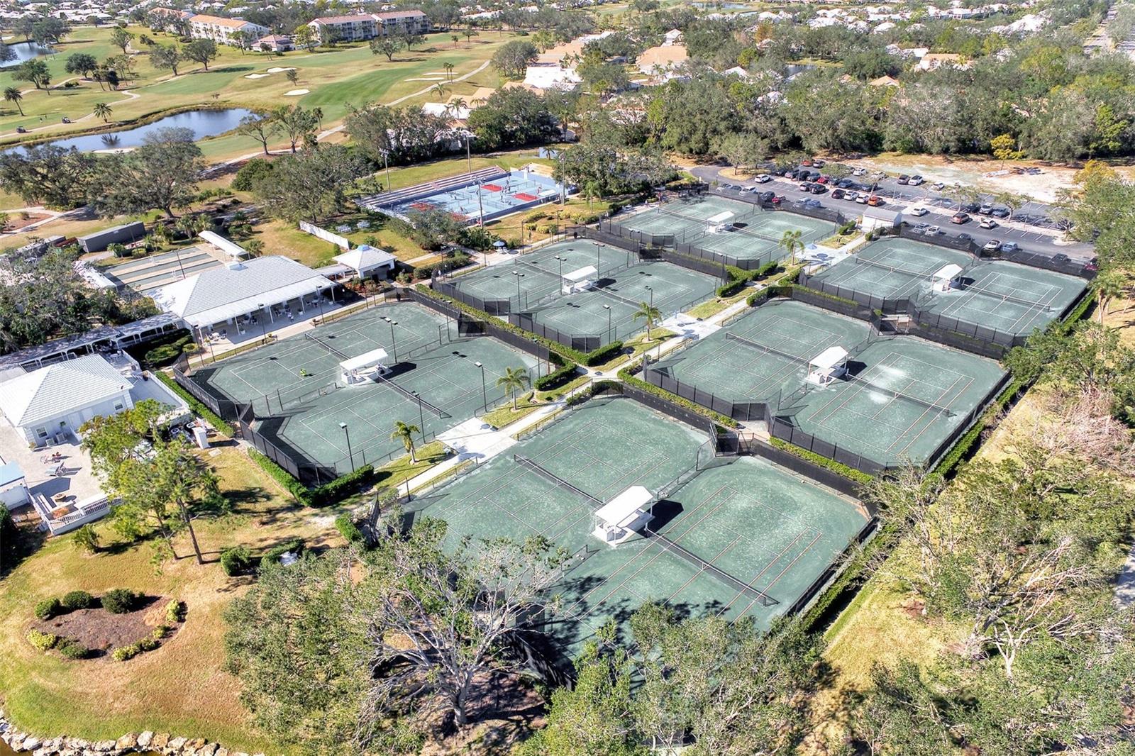 Image 58 of 87 For 335 Saint George Court 1