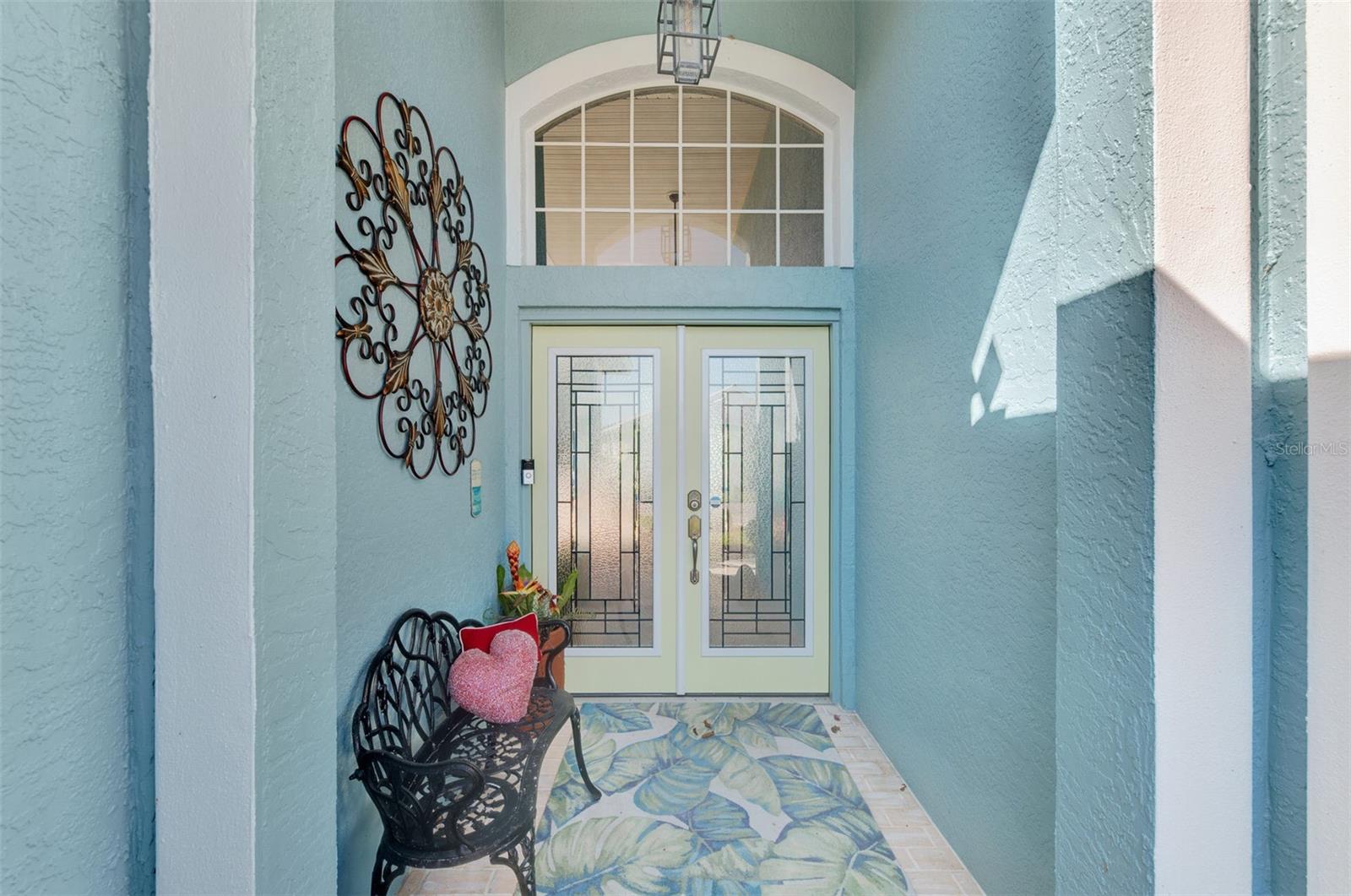 Image 7 of 87 For 335 Saint George Court 1