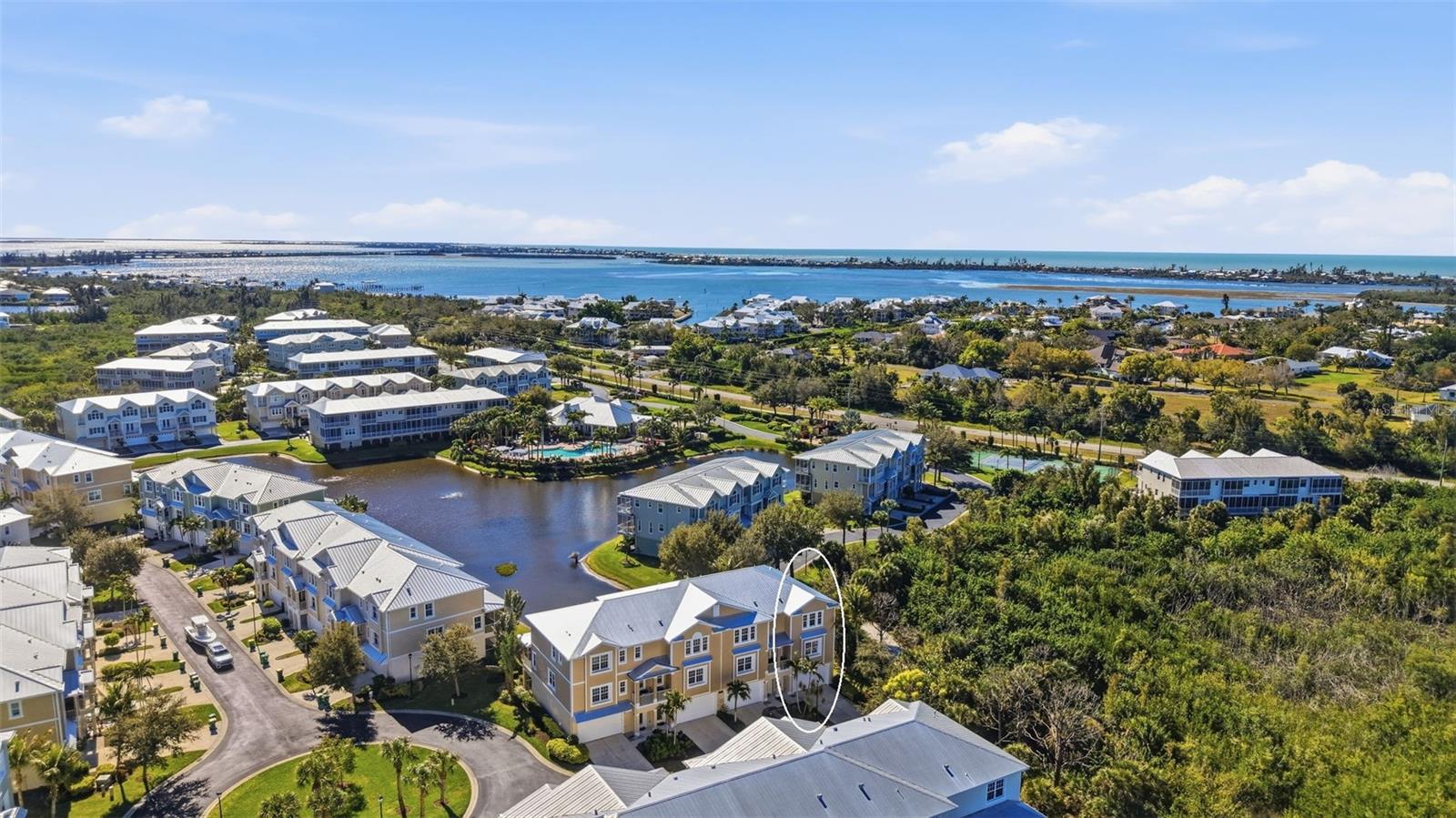 Image 13 of 68 For 10311 Lands End Circle 13