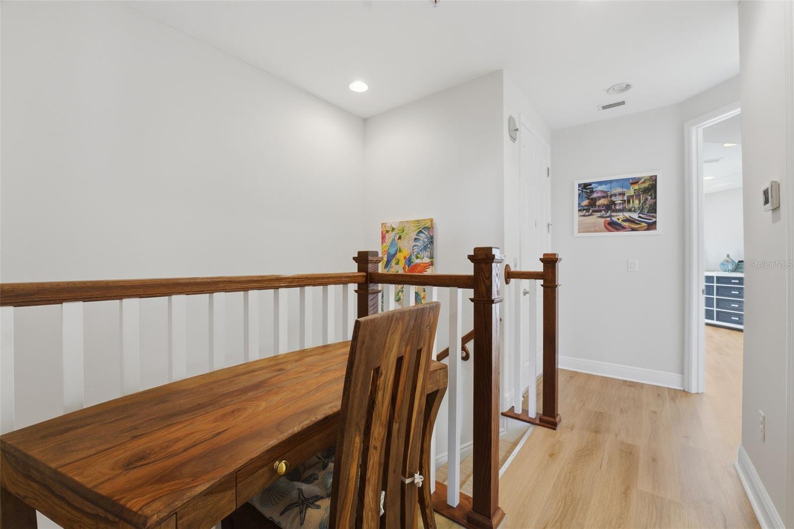 Image 30 of 68 For 10311 Lands End Circle 13