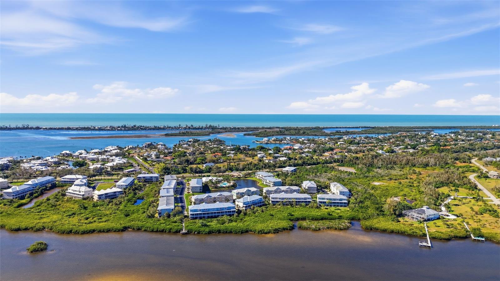 Image 50 of 68 For 10311 Lands End Circle 13