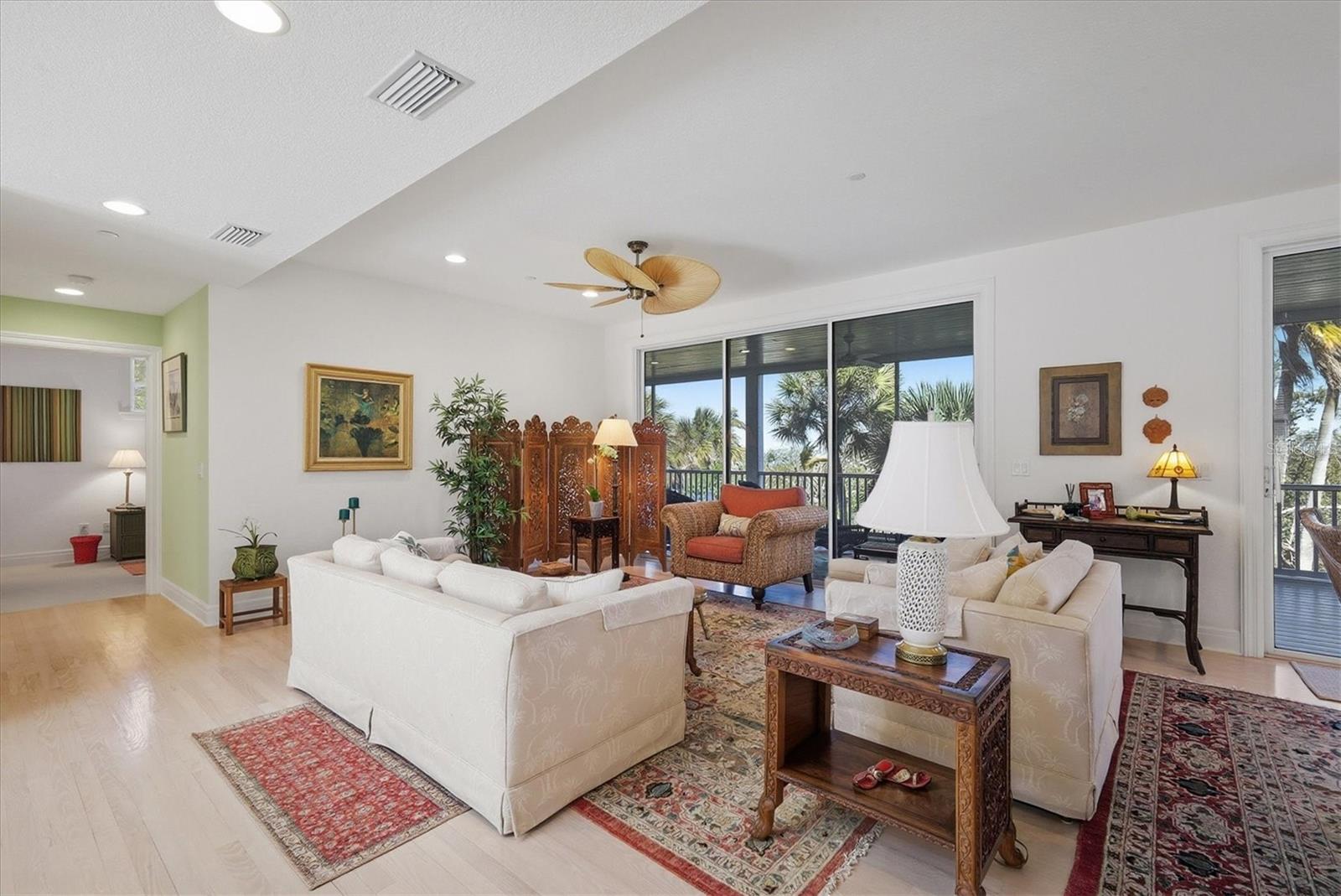 Image 25 of 70 For 5020 Grouper Hole Court