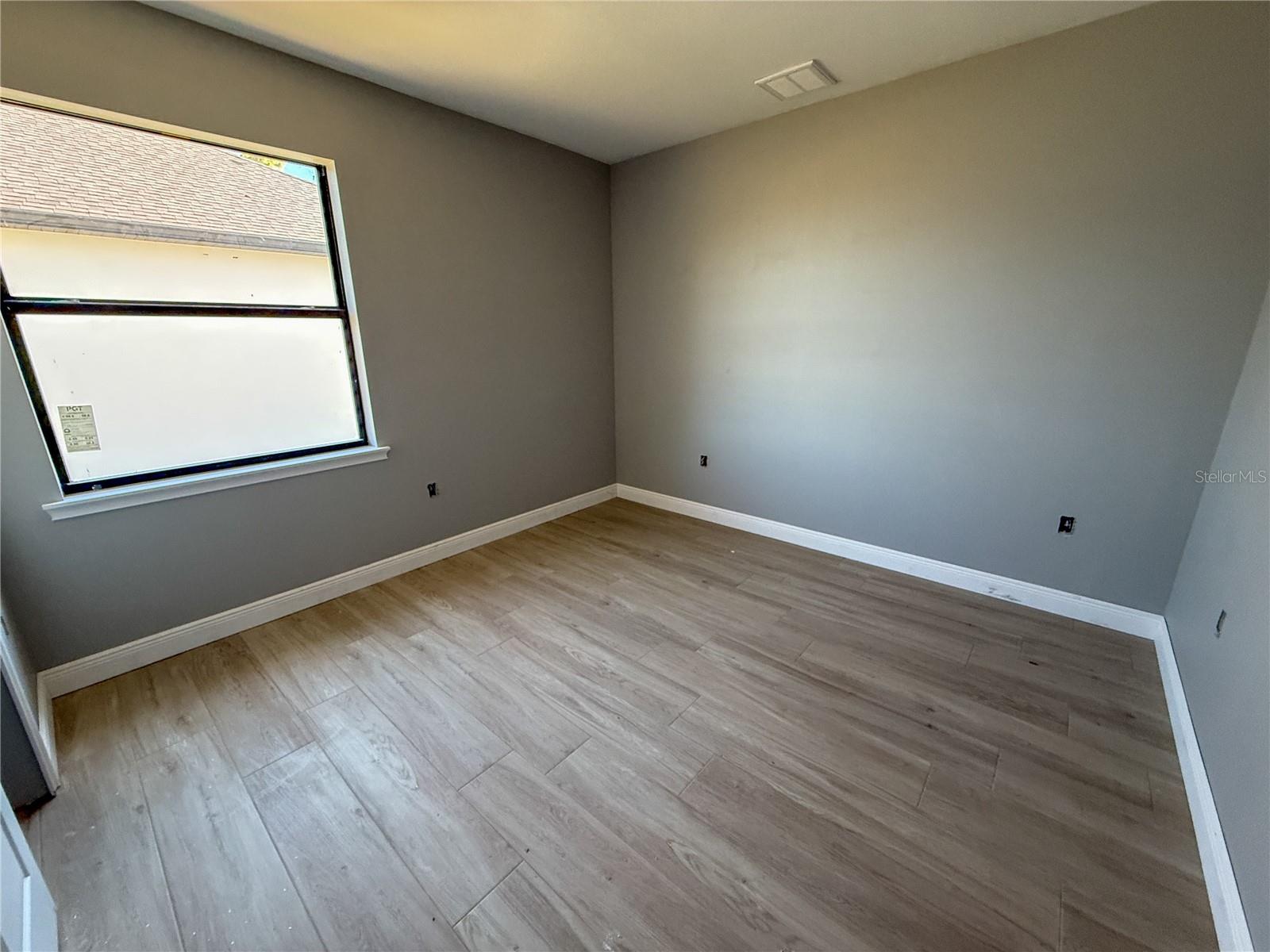 Image 29 of 39 For 57 Pine Valley Court