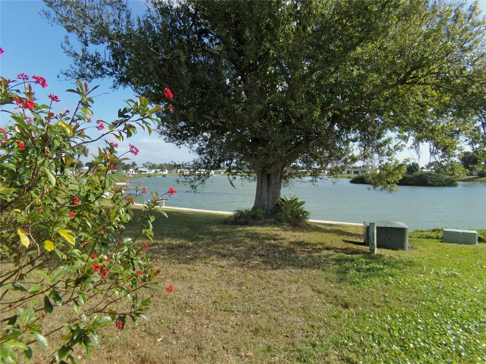 Image 40 of 42 For 1299 Blue Heron Drive