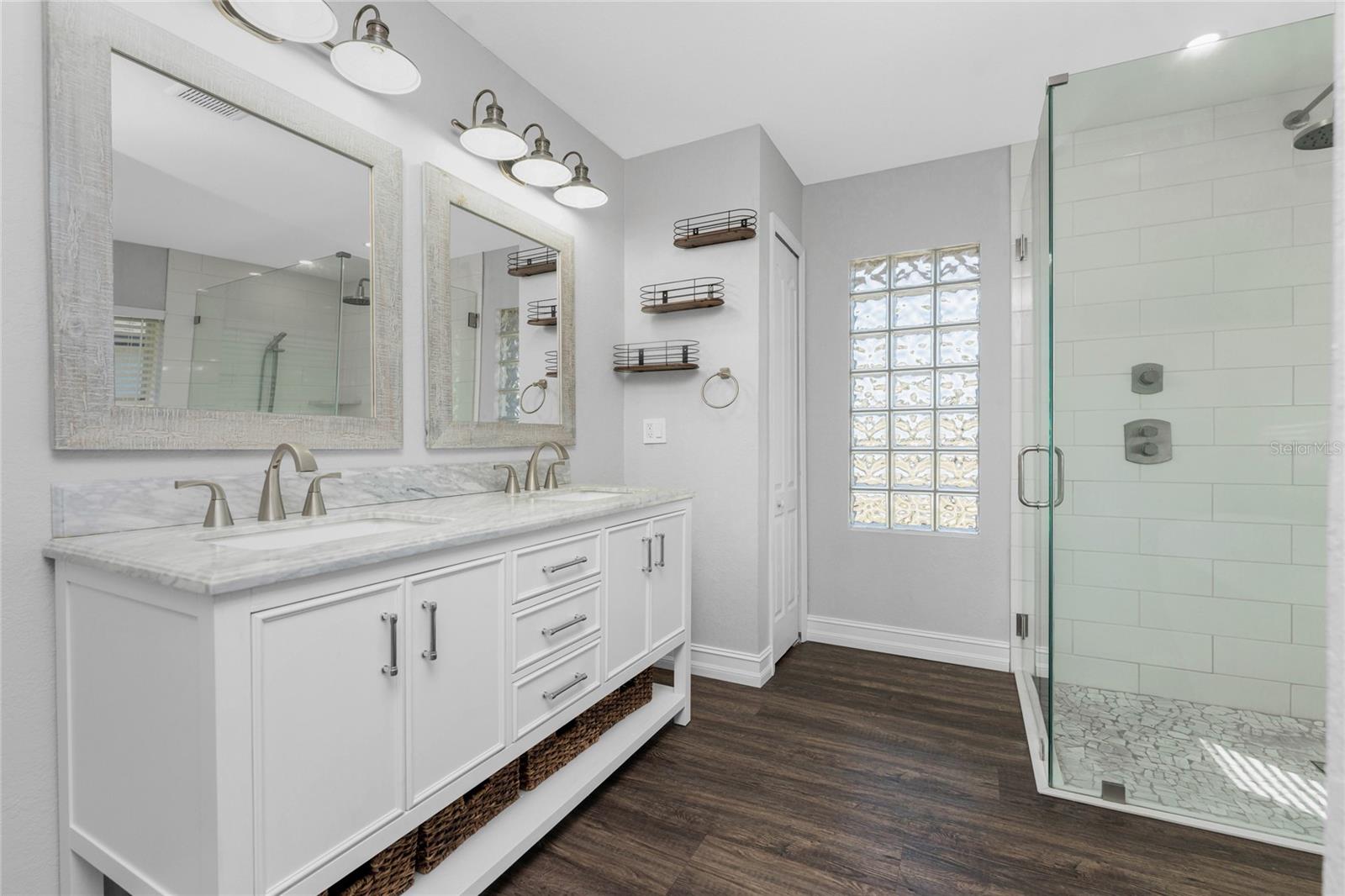 Image 26 of 65 For 686 Rotonda Circle