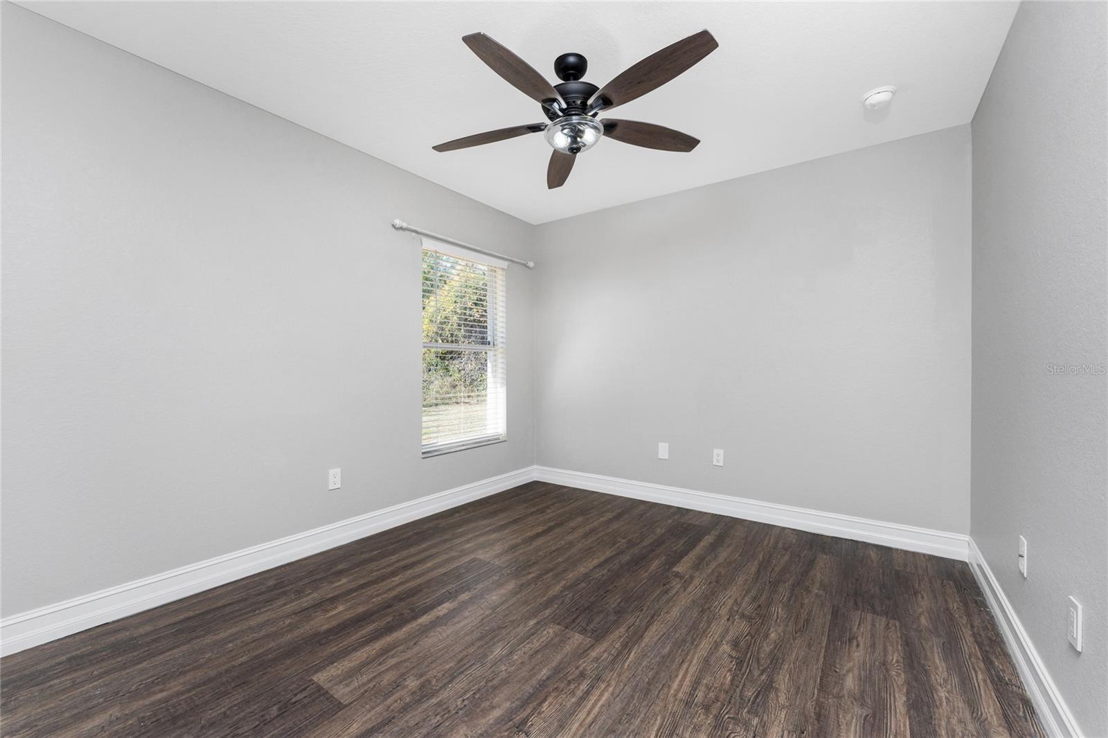 Image 29 of 65 For 686 Rotonda Circle