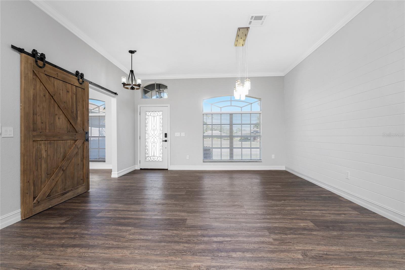 Image 3 of 65 For 686 Rotonda Circle