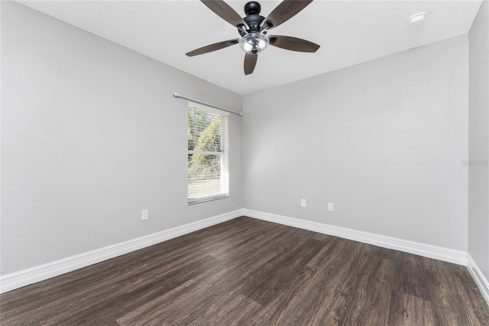 Image 31 of 65 For 686 Rotonda Circle