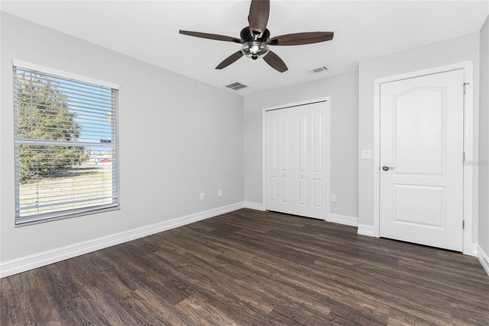 Image 36 of 65 For 686 Rotonda Circle