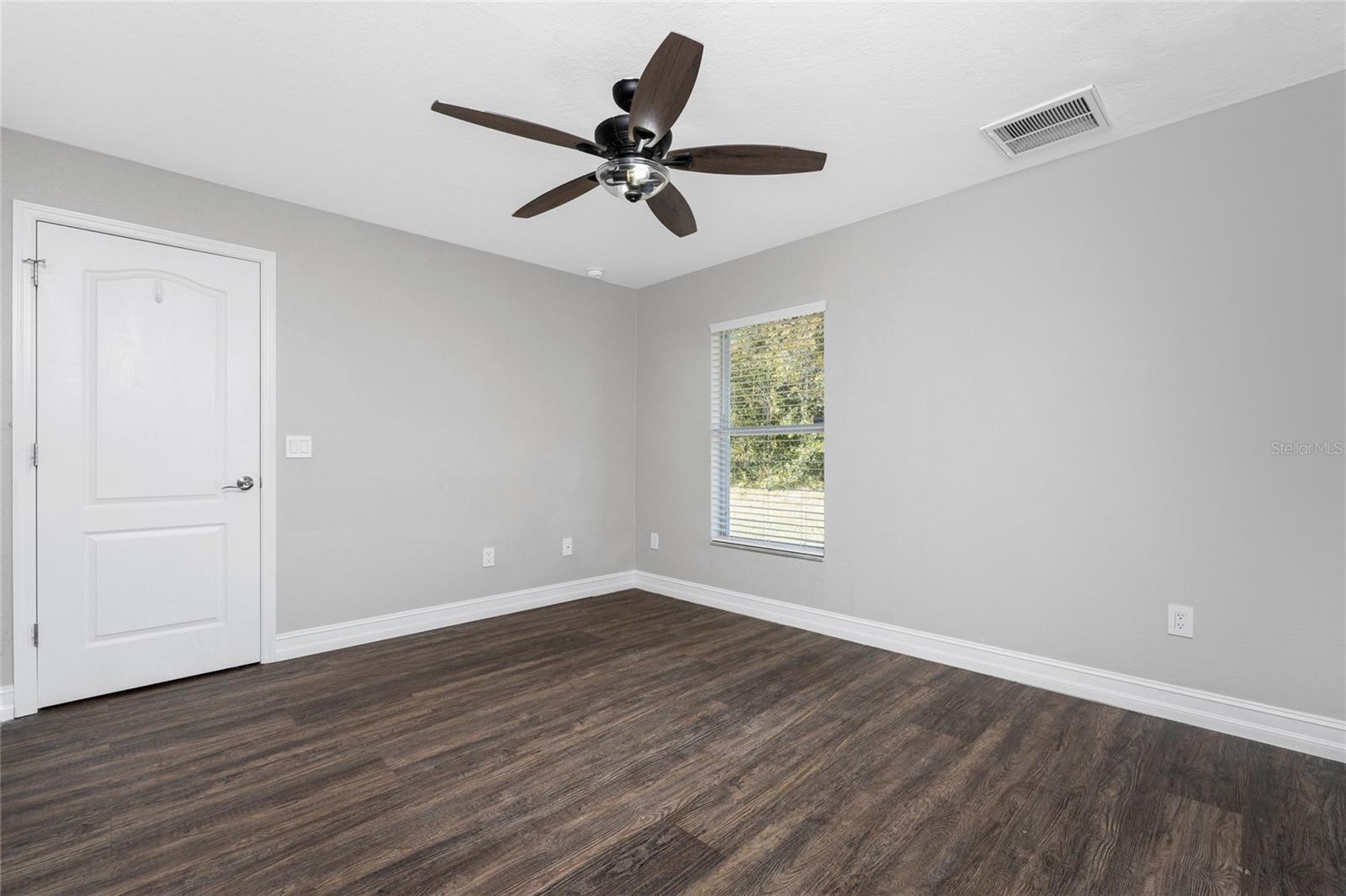 Image 39 of 65 For 686 Rotonda Circle