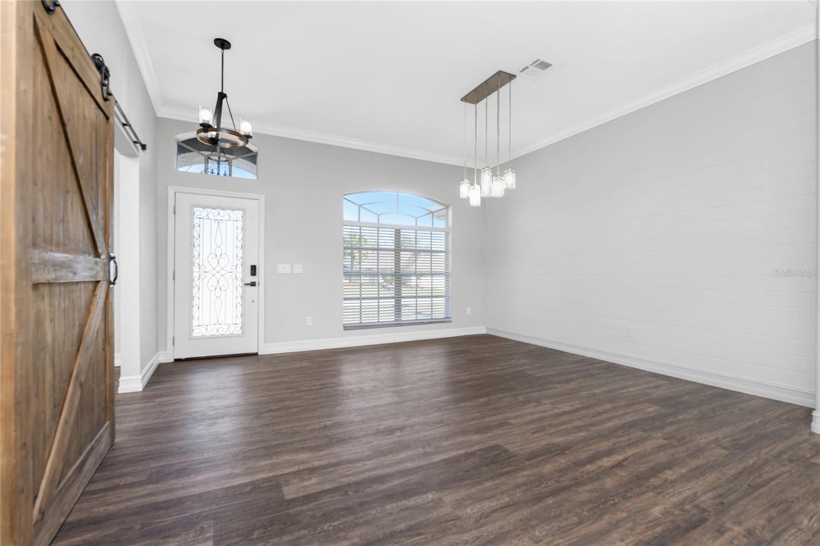 Image 4 of 65 For 686 Rotonda Circle