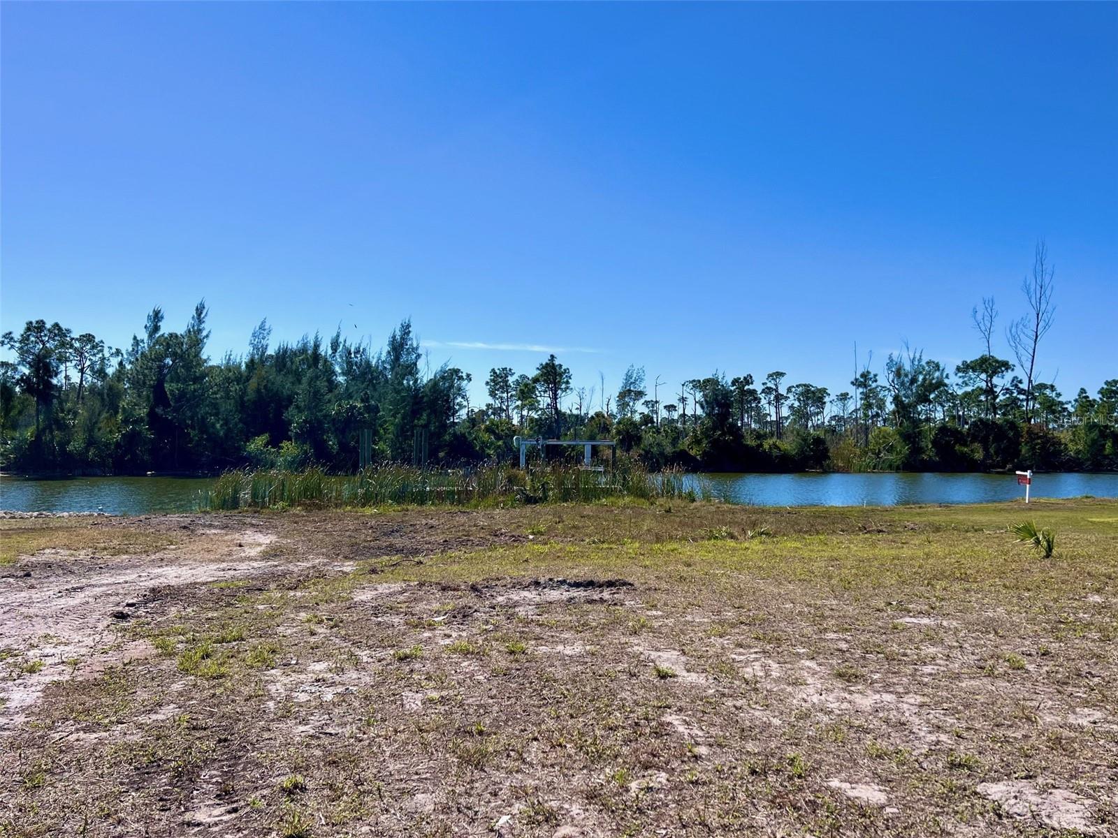 Image 8 of 32 For 16652 Liggett Circle