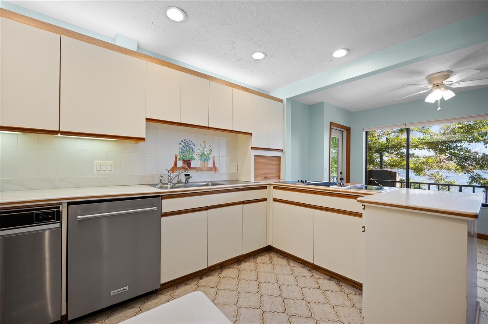 Image 24 of 85 For 7775 Manasota Key Road