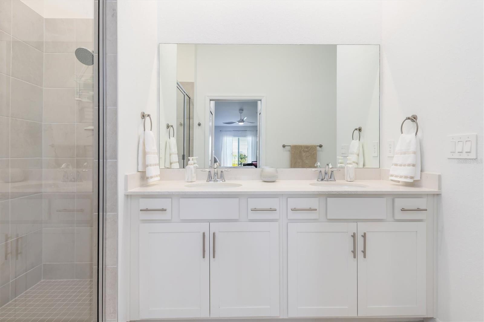 Image 15 of 51 For 17445 Opal Sand Drive 207