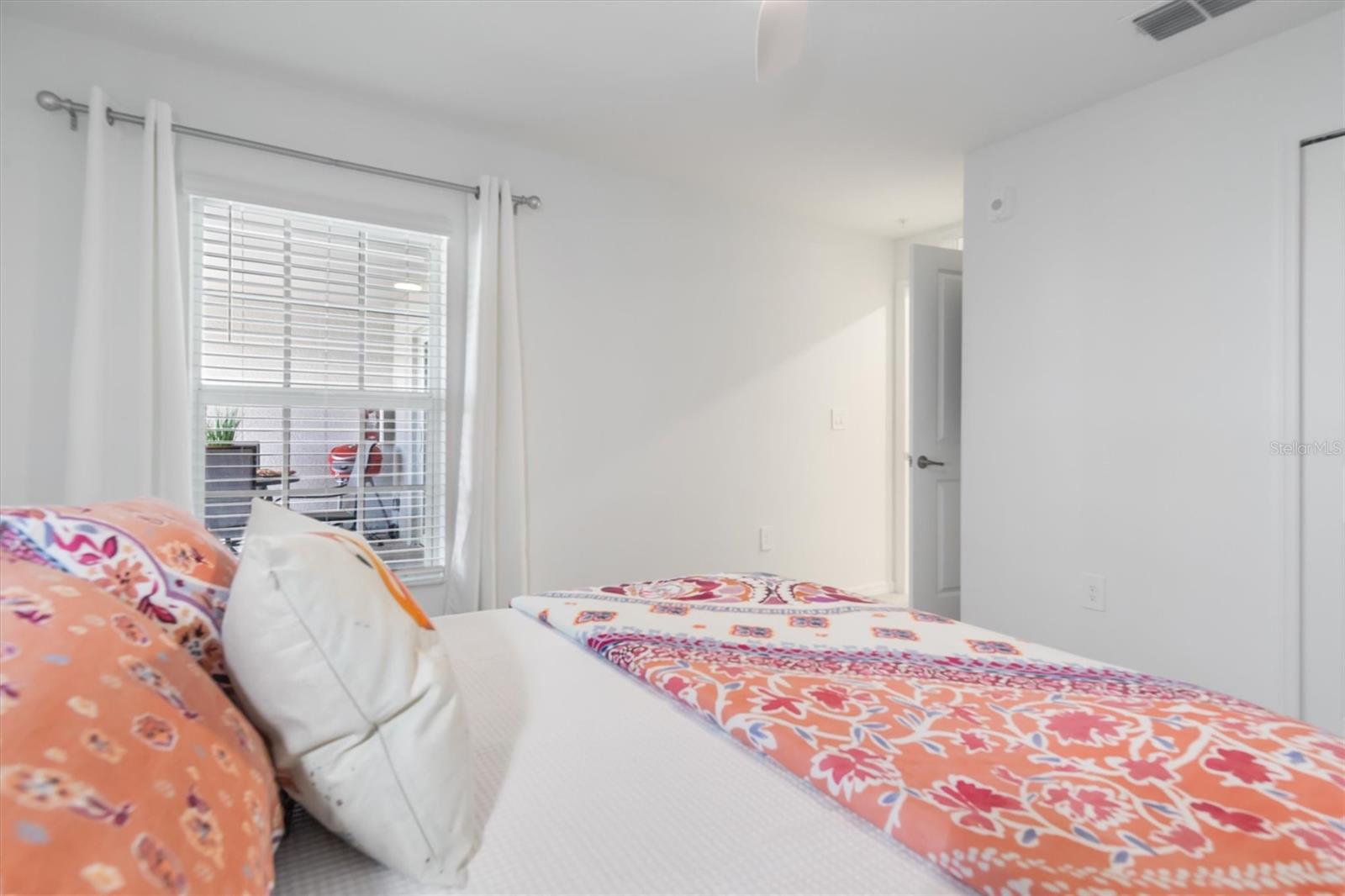 Image 18 of 51 For 17445 Opal Sand Drive 207