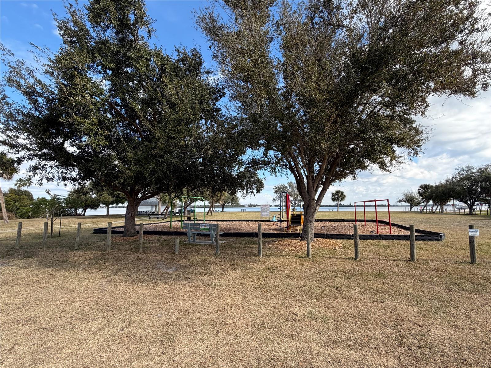 Image 11 of 19 For 5258 Johnson Terrace