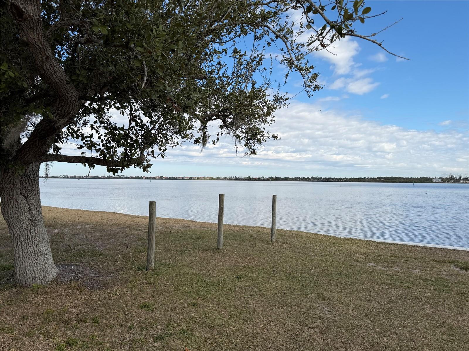 Image 14 of 19 For 5258 Johnson Terrace