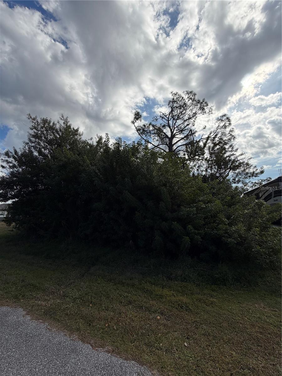 Image 5 of 19 For 5258 Johnson Terrace