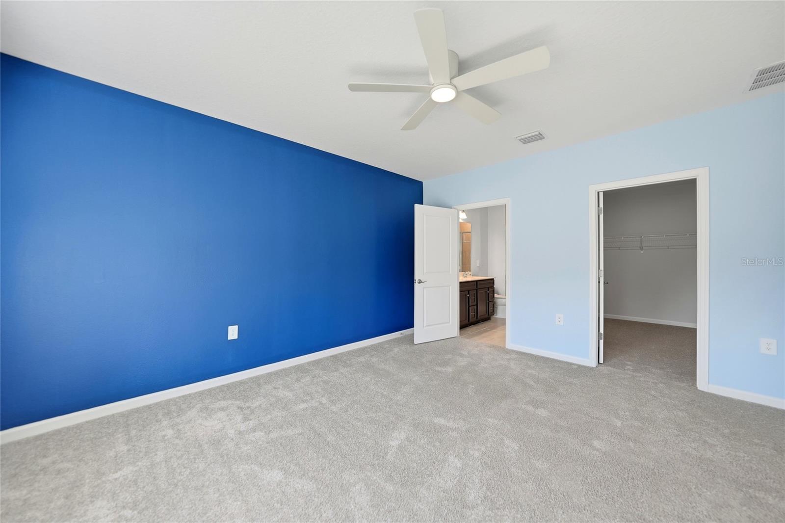 Image 15 of 56 For 1988 Palms Drive