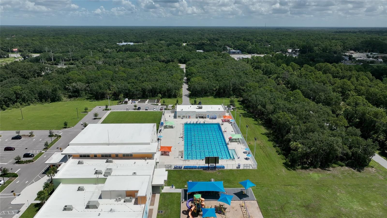 Image 46 of 56 For 1988 Palms Drive